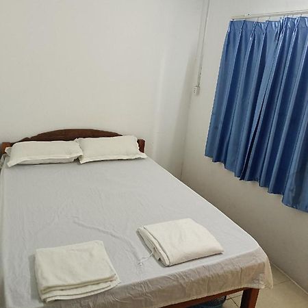 Good Luck Hostel Phnom Penh Exterior photo