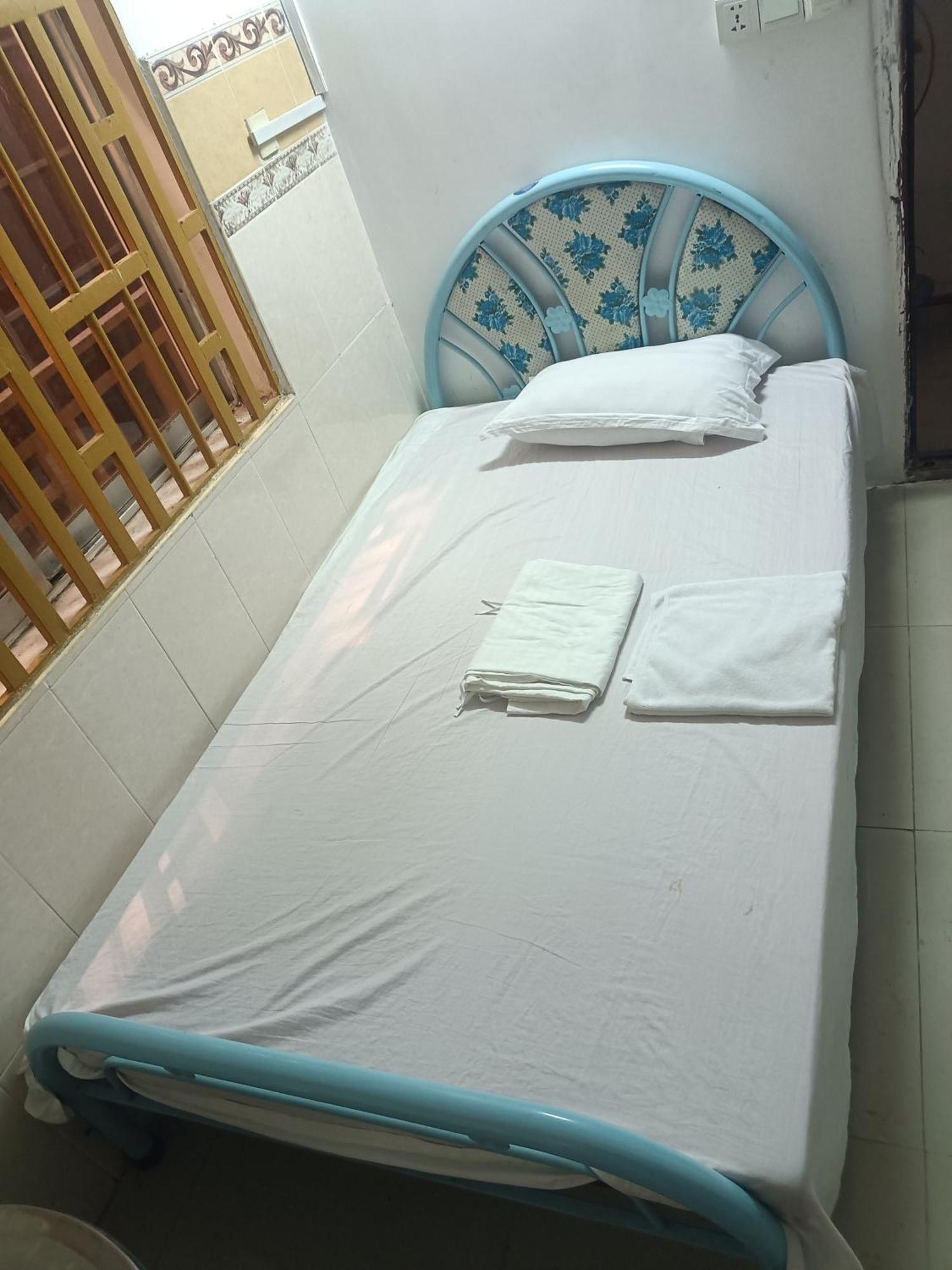 Good Luck Hostel Phnom Penh Exterior photo